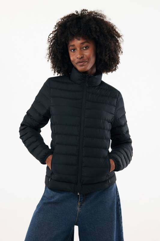 Женская стеганая куртка Iqoniq Maiko из переработанного полиэстера AWARE™