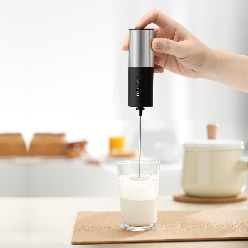 Вспениватель молока электрический еталлической подставкой, Circle Joy Silver Knight Series Electric Milk Frother