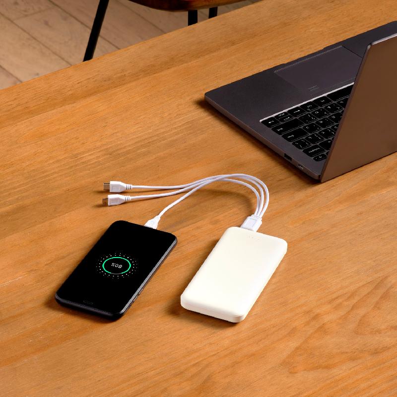 Внешний аккумулятор Elari Plus 10000 mAh