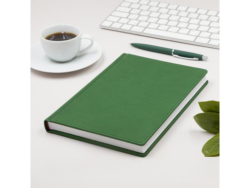 Ежедневник А5 датированный Velvet на 2026 год