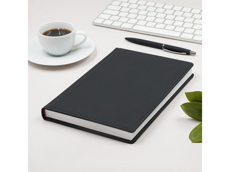 Ежедневник А5 датированный Velvet на 2026 год