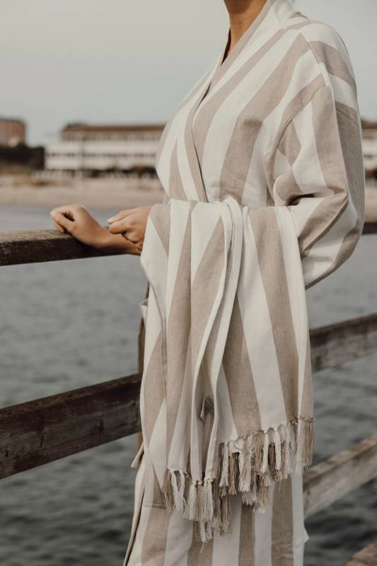 Халат VINGA Ornos из переработанного хлопка GRS, L/XL