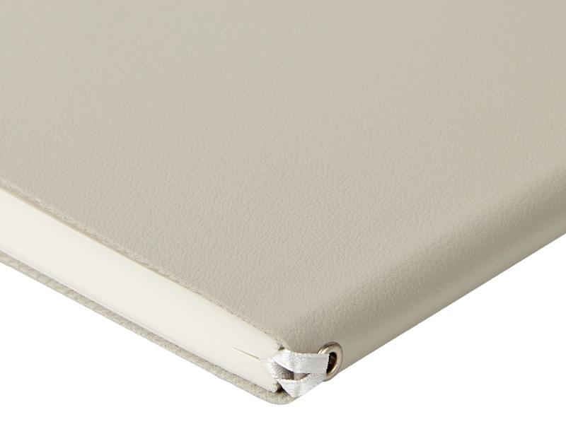 Ежедневник недатированный А5 Grand