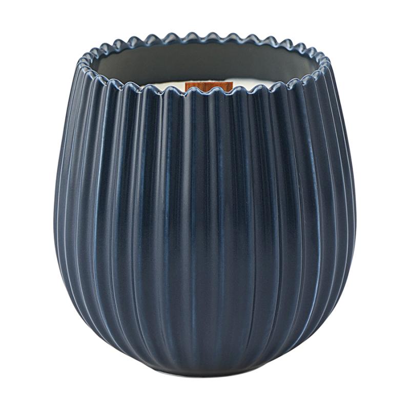 Свеча ароматическая с деревянным фитилём secret santa из коллекции edge, 60 ч