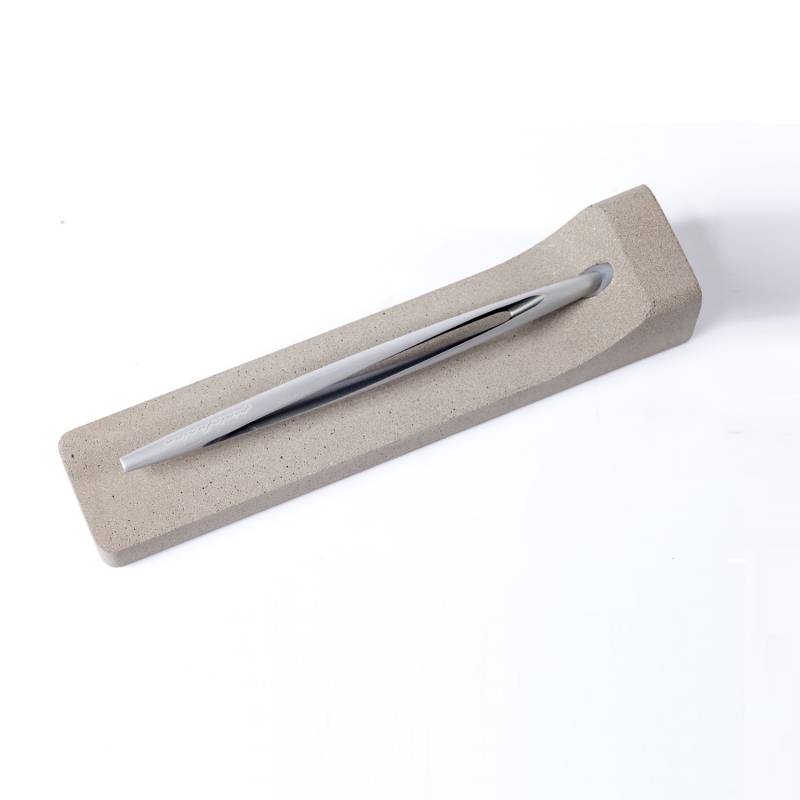 Вечная ручка Pininfarina Aero TITANIUM