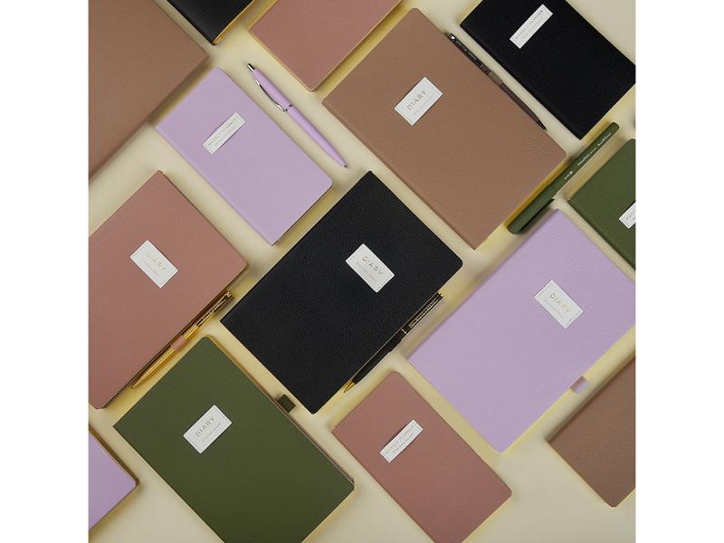 Еженедельник недатированный А6 Total beige