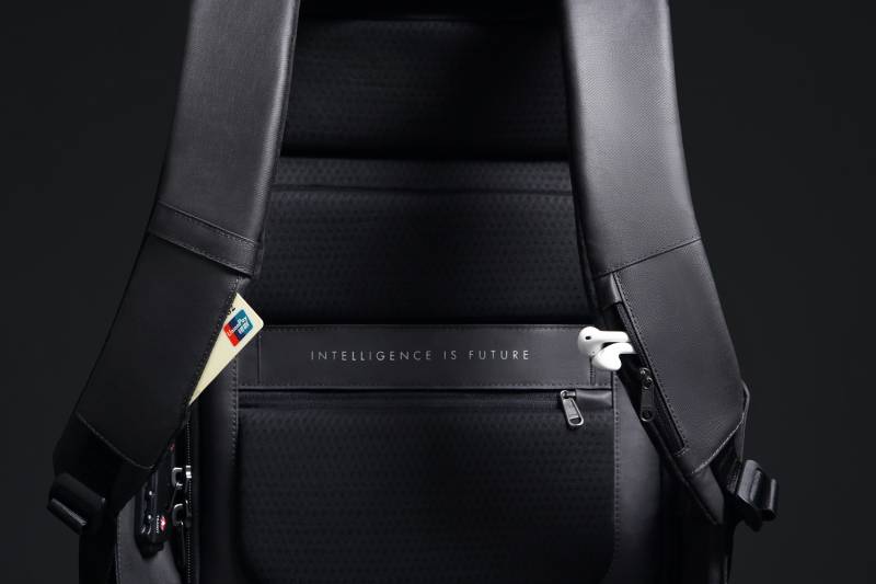 Рюкзак KORIN HiPack 43х33х16 см, черный