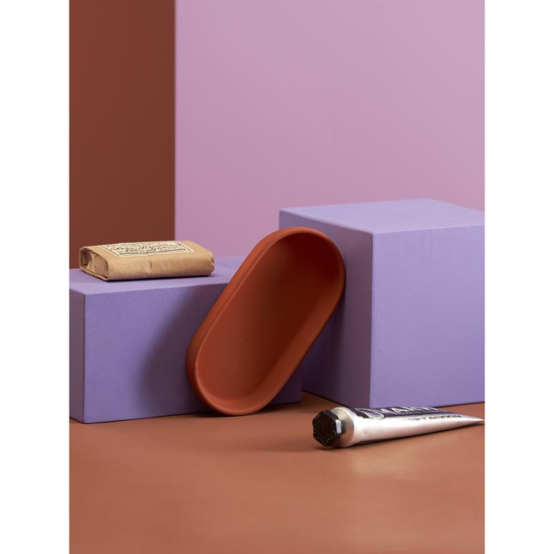 Подставка для ванных принадлежностей