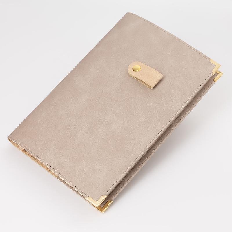 Ежедневник Prime недатированный