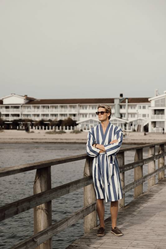 Халат VINGA Ornos из переработанного хлопка GRS, L/XL