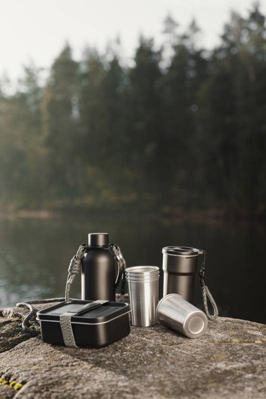 Термокружка VINGA Parks в комплекте с 4 кружками из нержавеющей стали