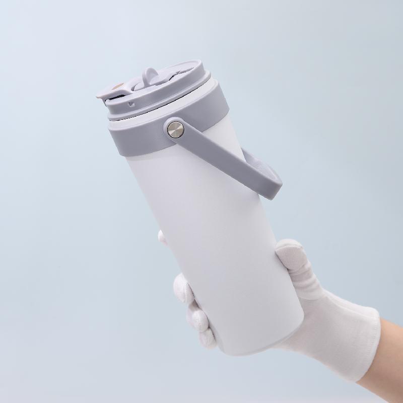 Термокружка вакуумная Solo