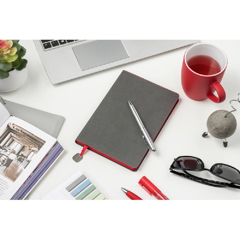 Ежедневник Flexy Latte А5,  с красным срезом, недатированный, в гибкой обложке