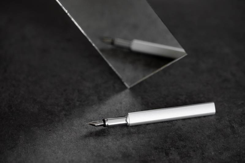 Перьевая ручка PININFARINA PF One SILVER