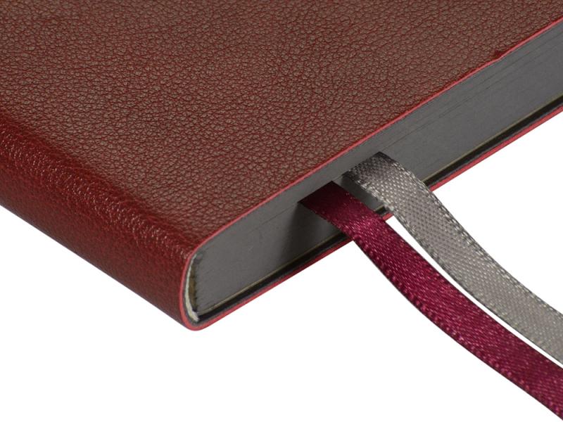 Ежедневник А5 датированный Boston на 2026 год