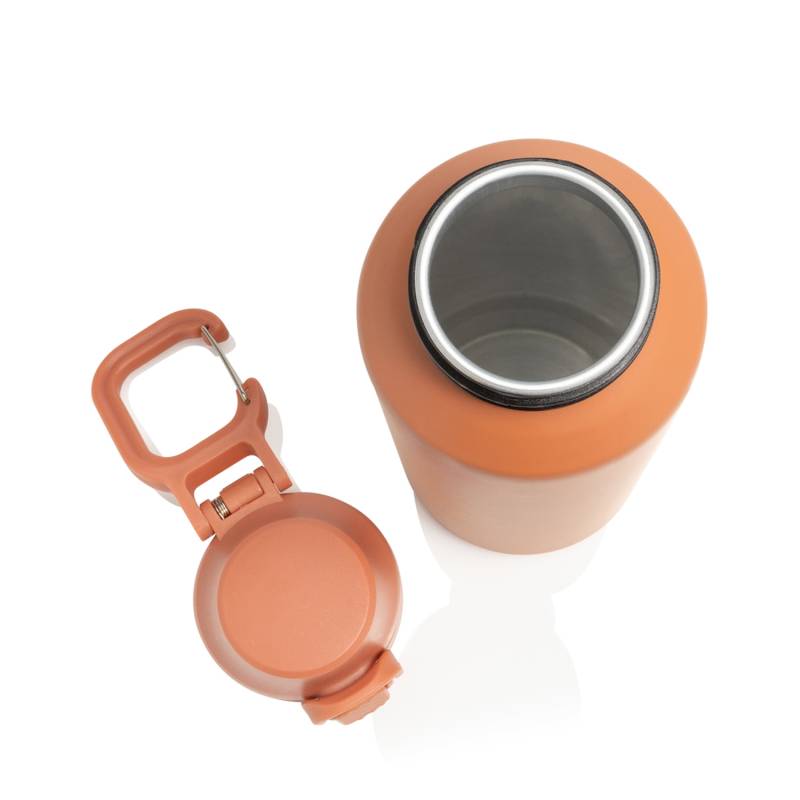 Спортивная бутылка Via из переработанной стали RCS с карабином, 600 мл