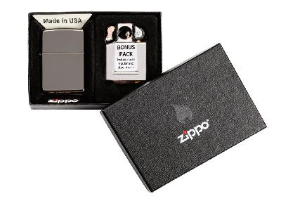 Подарочный набор ZIPPO: зажигалка Black Ice® и вставной блок для зажигалок для трубок, латунь