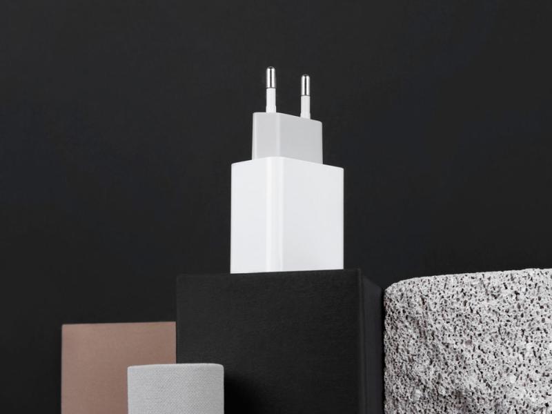 Сетевое зарядное устройство NEO ZQ3 PD, 20 Вт