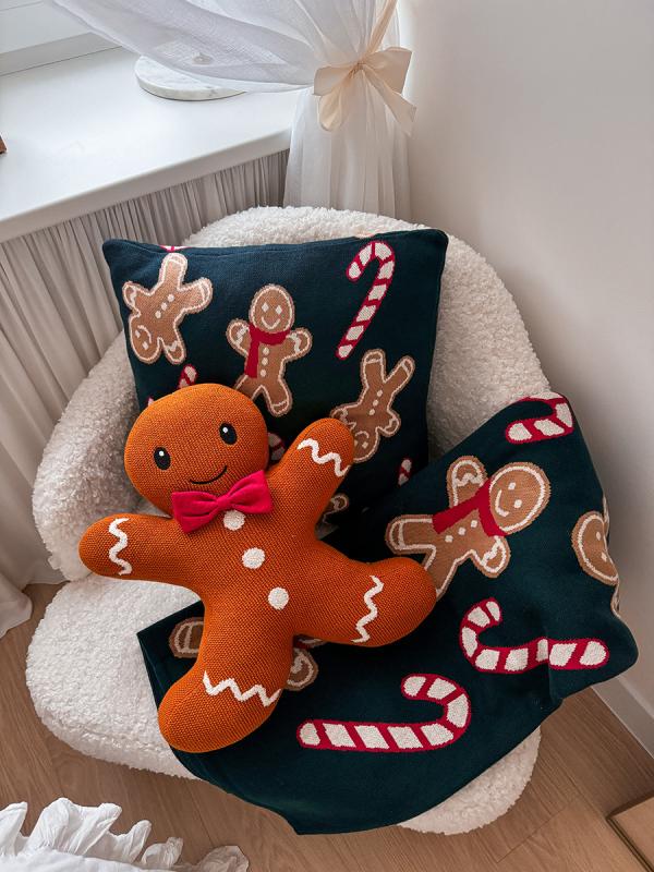 Подушка вязаная classy gingerbread из коллекции new year essential, 38х44 см