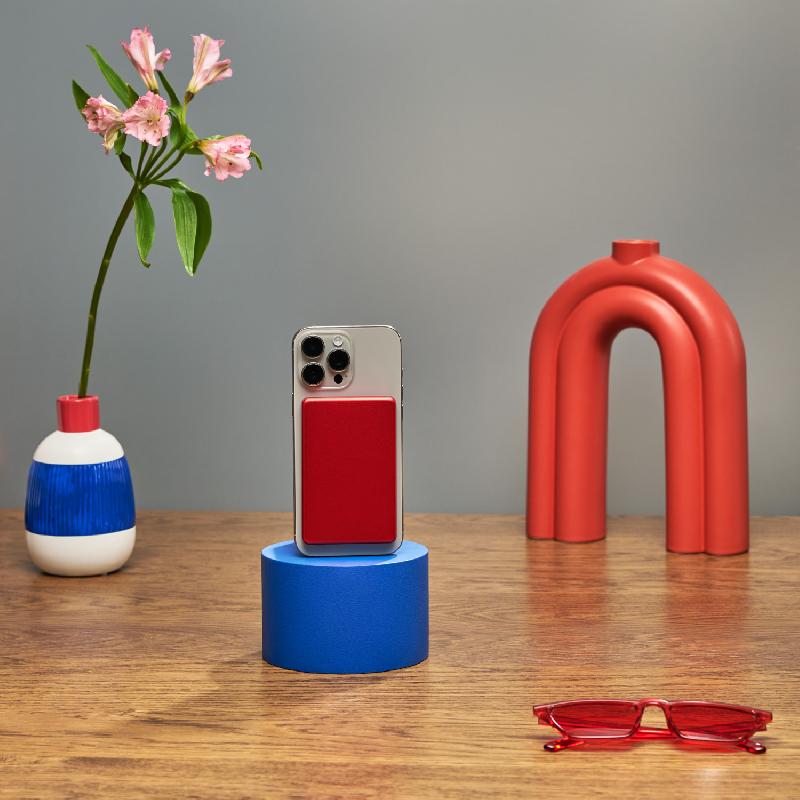 Внешний аккумулятор Largo PD 5000mAh с функцией беспроводной зарядки 15W