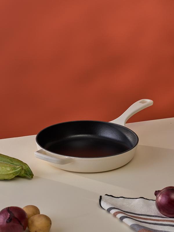 Сковорода чугунная D26 см из коллекции "Шеффилд"