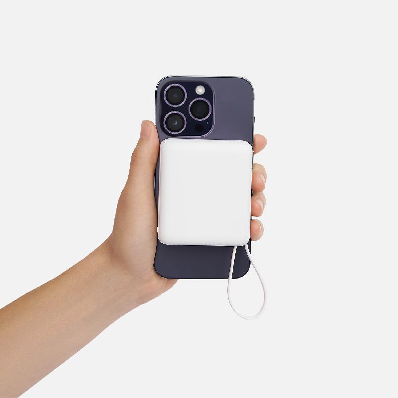 Внешний аккумулятор с подсветкой Ritter PD 10000mAh с функцией беспроводной зарядки 15W