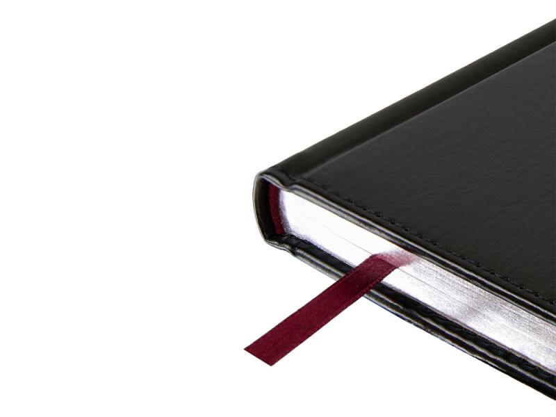 Ежедневник недатированный А5 Sidney Nebraska с серебряным срезом и уголками