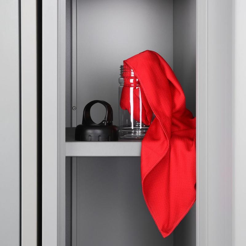 Охлаждающее полотенце Frio Mio в бутылке