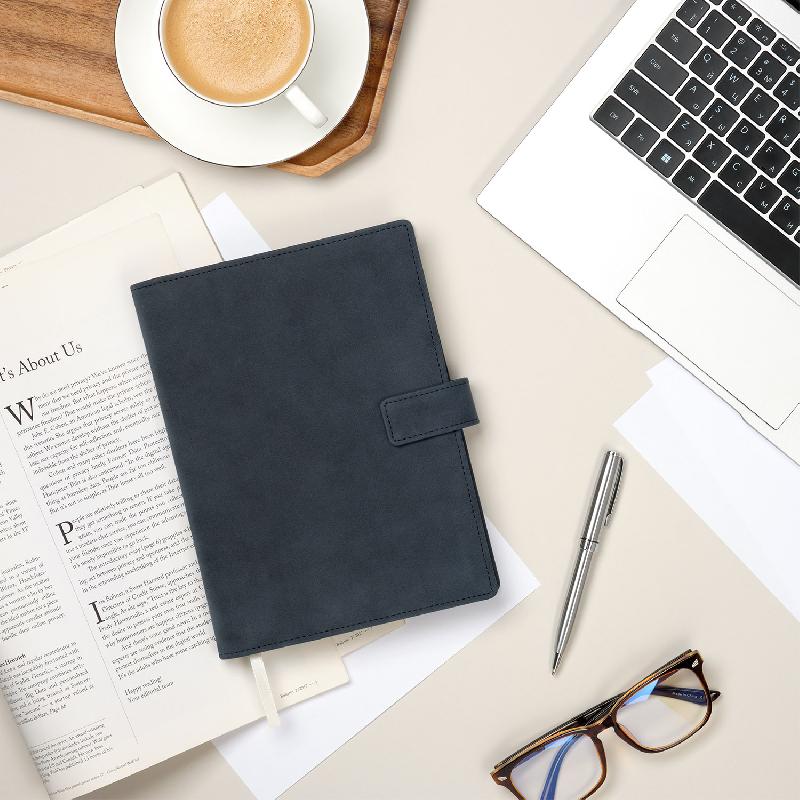 Ежедневник-портфолио Роял (Royal NEO) недатированный в подарочной коробке