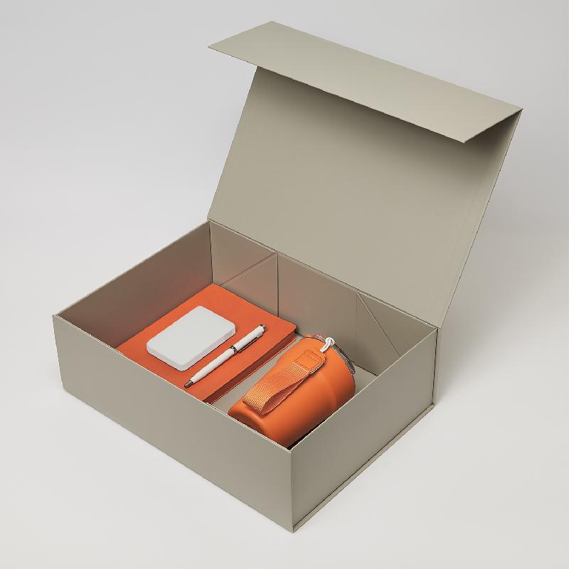 Подарочный набор Monaco,  (термокружка, аккумулятор, ежедневник, ручка)