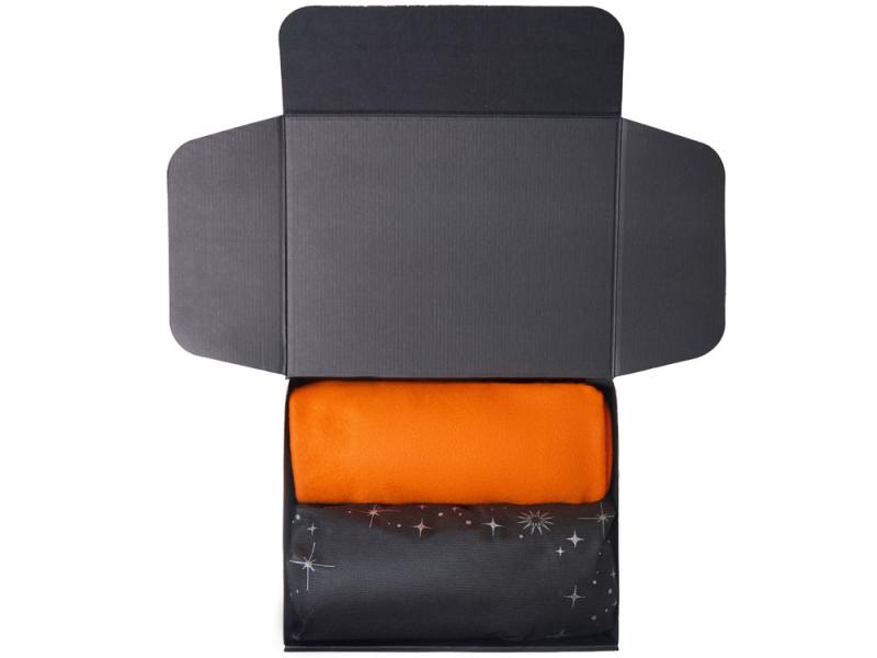 Подарочный набор Re:Home с пледом, свечой и диффузором