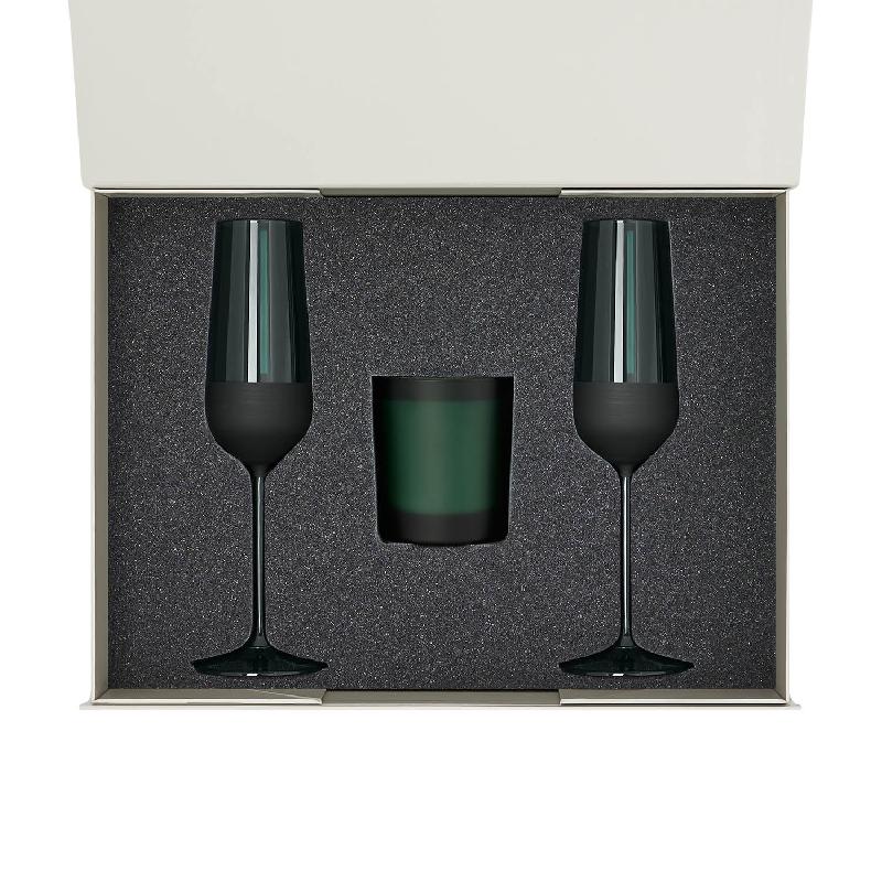 Подарочный набор свеча Enigma + 2 бокала для шампанского Emerald в серой коробке