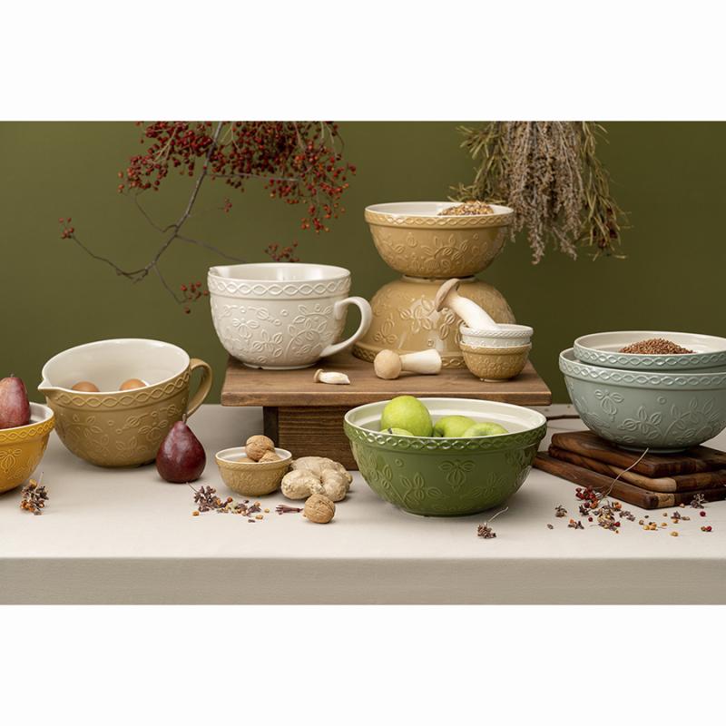 Миска  с рельефным узором Ягоды Тайги из коллекции russian north, 1,5 л