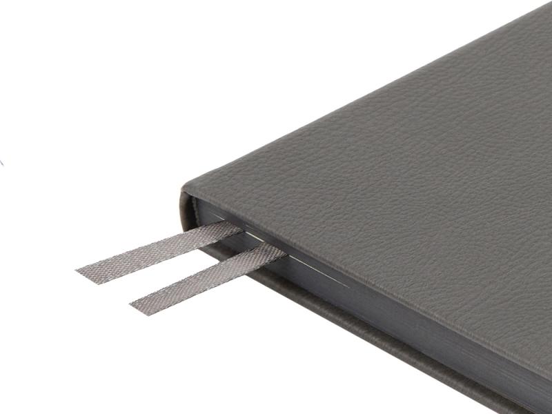 Ежедневник недатированный А5 Megapolis Nappa