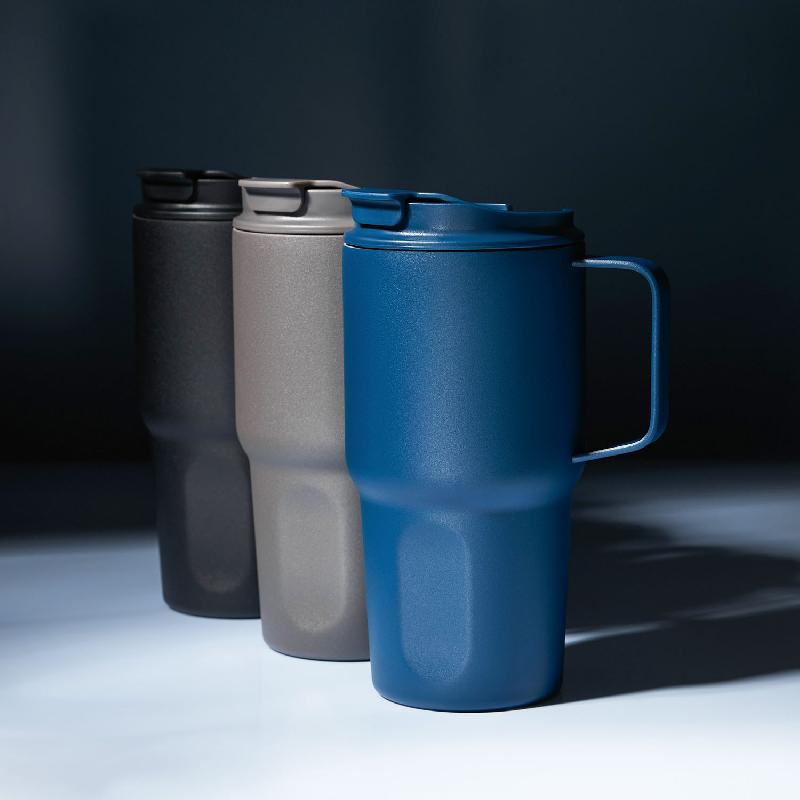 Термокружка вакуумная Aventura