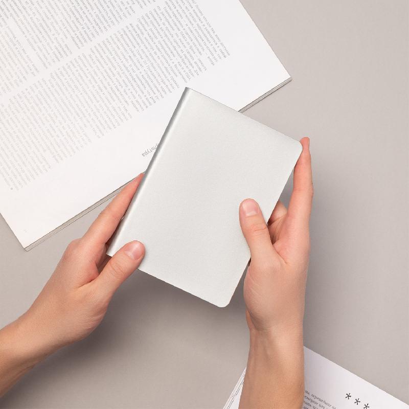 Ежедневник Spark mini A6 недатированный