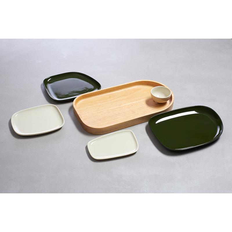 Набор из 5ти сервировочных тарелок на деревянном подносе sorrento