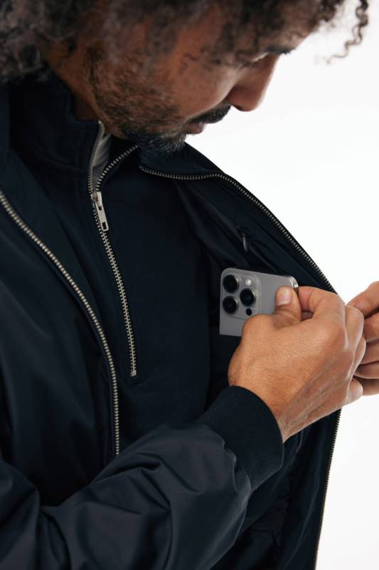 Куртка Iqoniq Odin из переработанного полиэстера