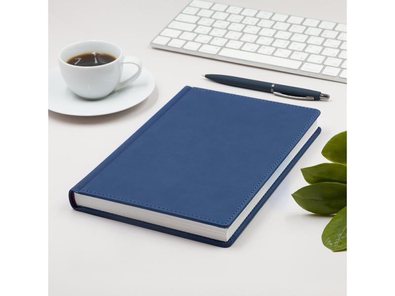 Ежедневник А5 датированный Velvet на 2026 год