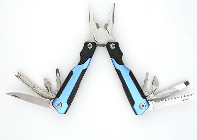 Мультитул Stinger, 104x45 мм, 15 функций, пластик, в комплекте нейлоновый чехол