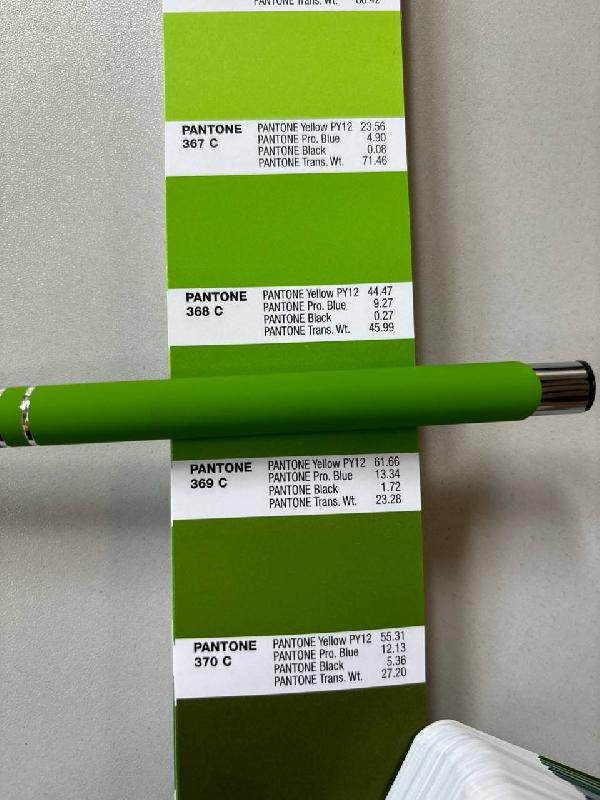 Ручка шариковая Legend Soft Touch Requis