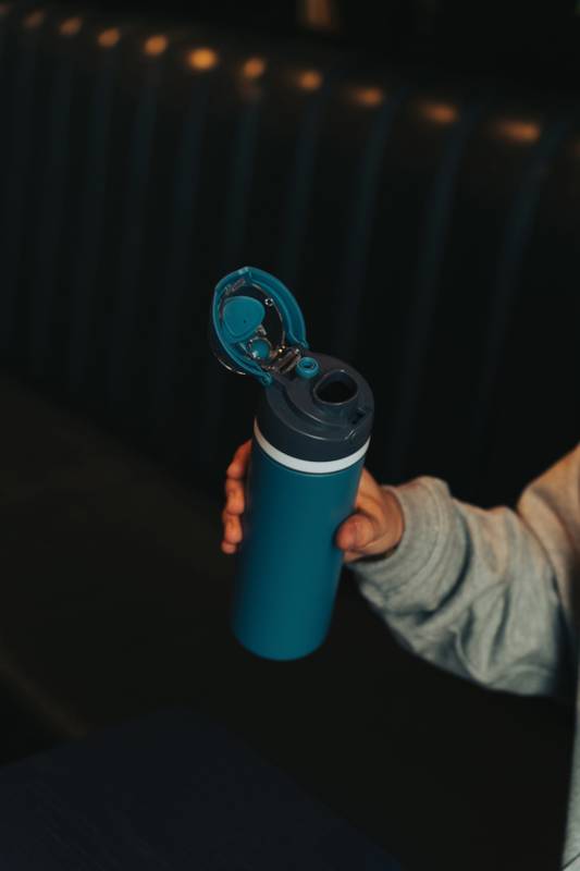 Термобутылка Omni Sip из переработанной нержавеющей стали RCS, 700 мл