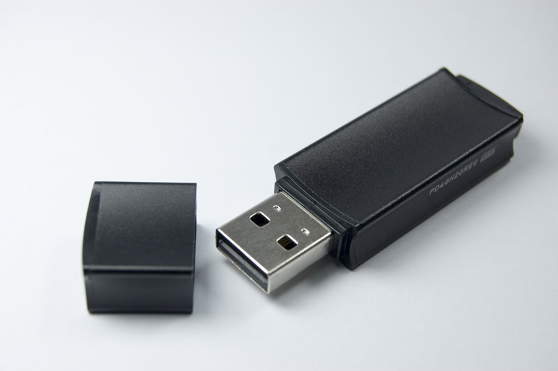 Флеш накопитель USB 2.0 Goodram UEG2 16GB, металл