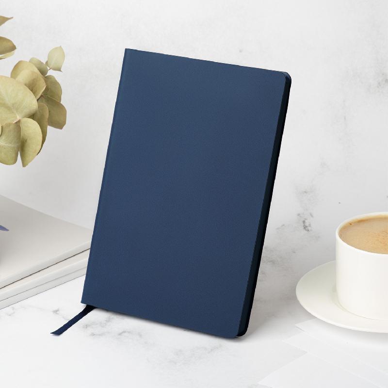 Ежедневник Latte soft touch недатированный