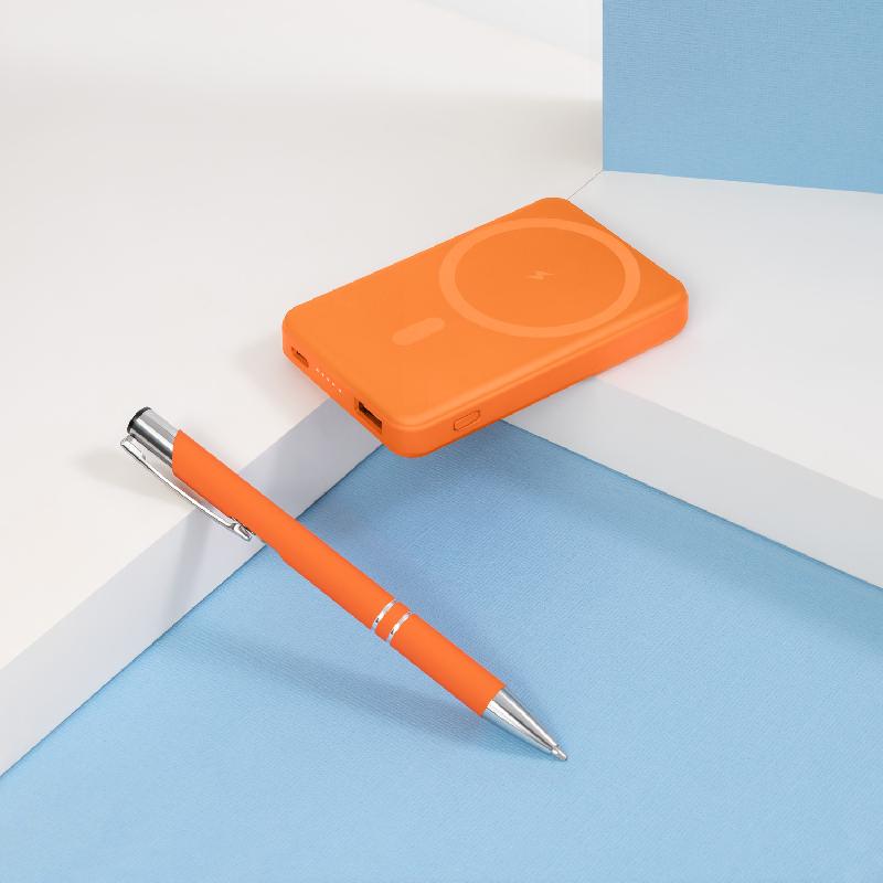 Внешний аккумулятор Largo PD 5000mAh с функцией беспроводной зарядки 15W