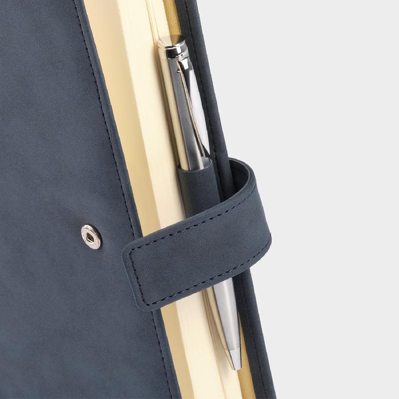 Ежедневник-портфолио Роял (Royal NEO) недатированный в подарочной коробке