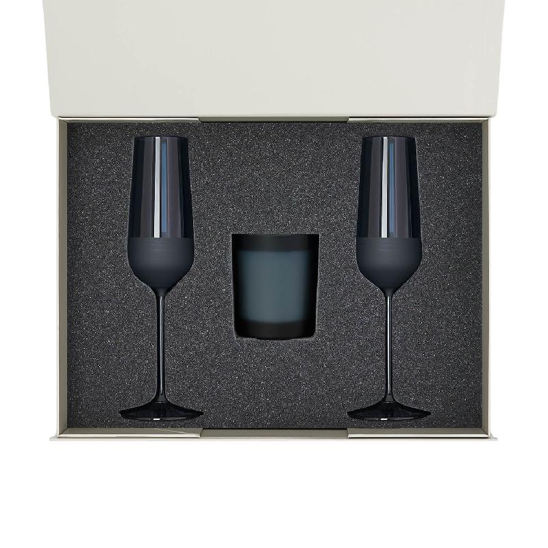 Подарочный набор свеча Enigma + 2 бокала для шампанского Sapphire в серой коробке