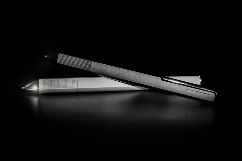 Шариковая ручка PININFARINA PF One BLACK