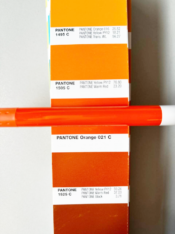 Ручка шариковая Alana Color, пластиковая