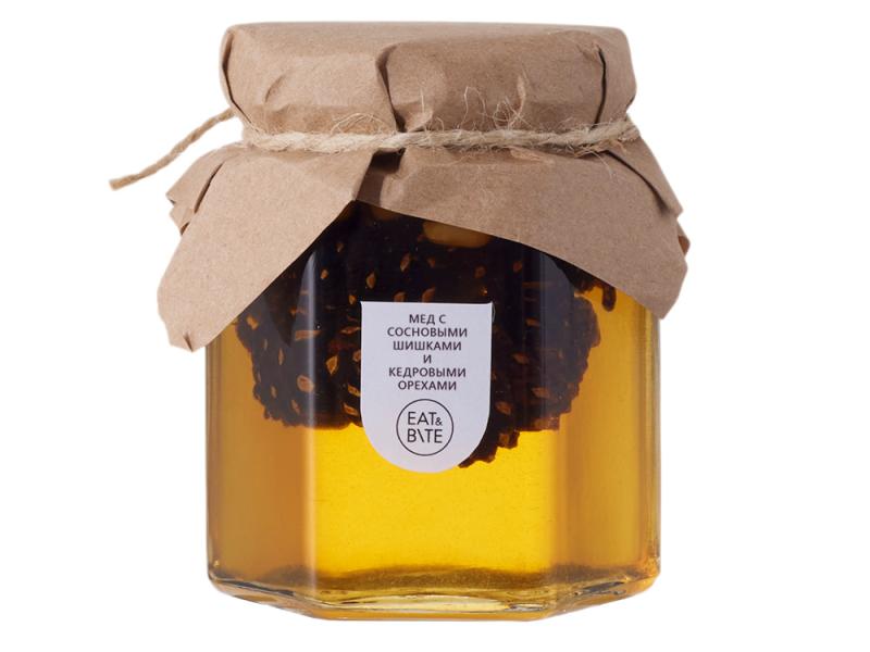 Мед с сосновыми шишками и кедровыми орехами